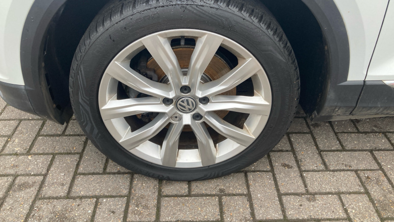 Volkswagen T-Roc 1.5 TSI EVO SEL 5dr Petrol Hatchback